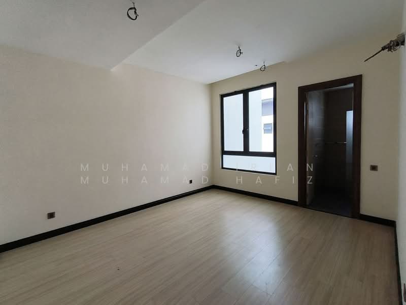 Rumah Teres 3 Tingkat untuk Dijual di Shah Alam (Selangor) - Muhamad Irfan Muhamad Hafiz - Bedroom - PropertyGuru.com.my