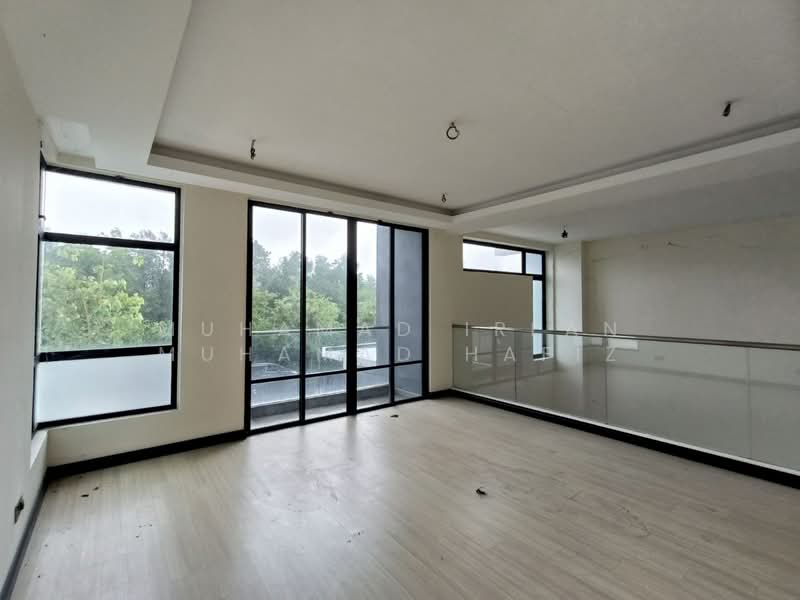 Rumah Teres 3 Tingkat untuk Dijual di Shah Alam (Selangor) - Muhamad Irfan Muhamad Hafiz - Family Area - PropertyGuru.com.my