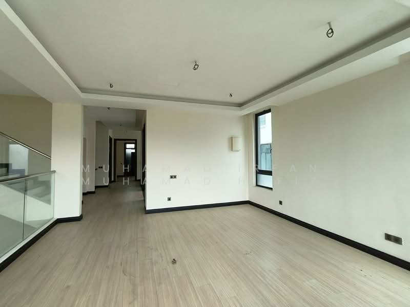 Rumah Teres 3 Tingkat untuk Dijual di Shah Alam (Selangor) - Muhamad Irfan Muhamad Hafiz - Family Area - PropertyGuru.com.my