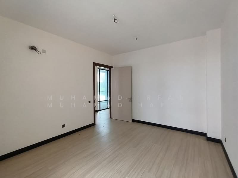 Rumah Teres 3 Tingkat untuk Dijual di Shah Alam (Selangor) - Muhamad Irfan Muhamad Hafiz - Bedroom - PropertyGuru.com.my