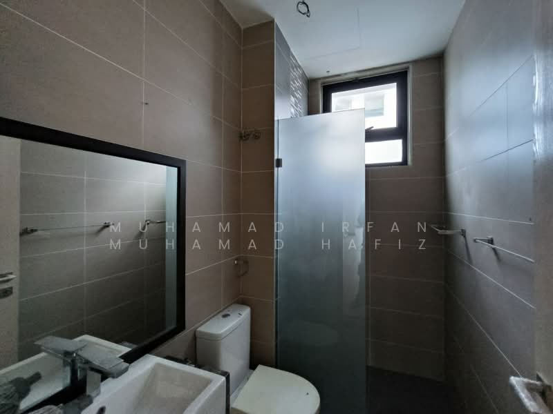 Rumah Teres 3 Tingkat untuk Dijual di Shah Alam (Selangor) - Muhamad Irfan Muhamad Hafiz - Bathroom - PropertyGuru.com.my
