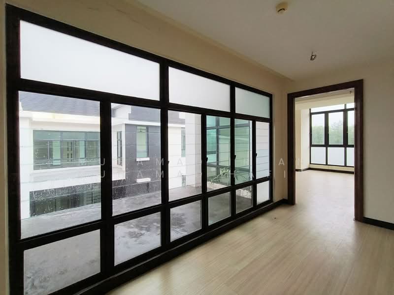 Rumah Teres 3 Tingkat untuk Dijual di Shah Alam (Selangor) - Muhamad Irfan Muhamad Hafiz - Corridor - PropertyGuru.com.my