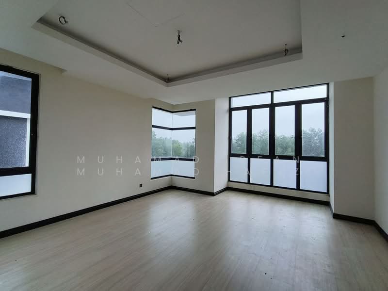 Rumah Teres 3 Tingkat untuk Dijual di Shah Alam (Selangor) - Muhamad Irfan Muhamad Hafiz - Bedroom - PropertyGuru.com.my