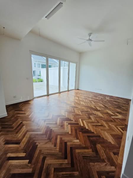 3-storey Terraced House for Sale in Seri Tanjung Pinang (Tanjung Tokong) - Jeffrey Yeoh - PropertyGuru.com.my