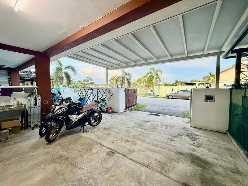 Rumah Teres 1.5 Tingkat untuk Dijual di Banting (Selangor) - Mohd Aizat Saiful Bahri - PropertyGuru.com.my