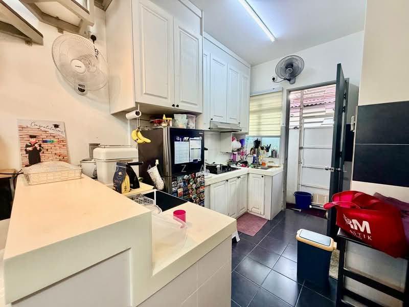 Rumah Teres 1.5 Tingkat untuk Dijual di Banting (Selangor) - Mohd Aizat Saiful Bahri - PropertyGuru.com.my