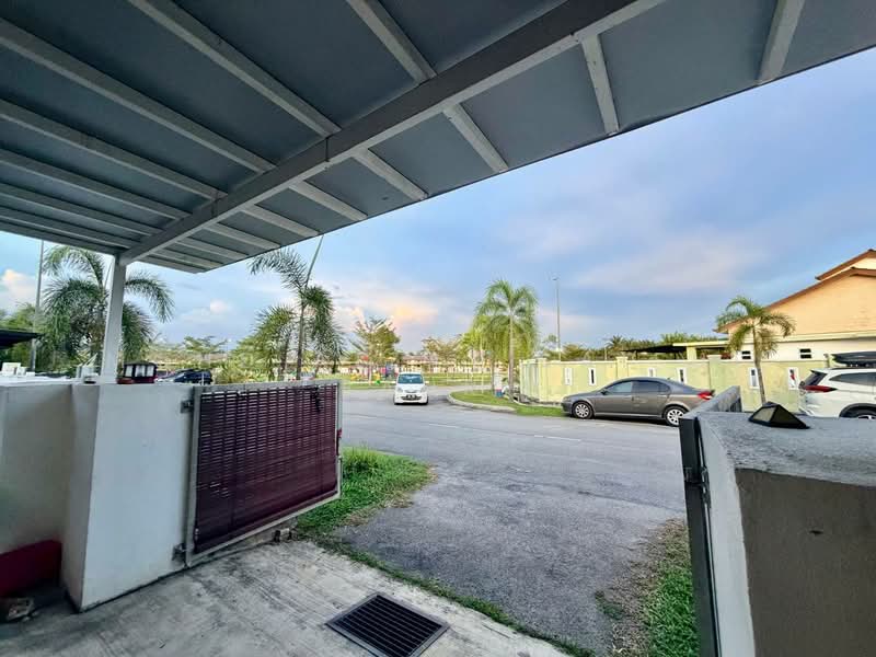 Rumah Teres 1.5 Tingkat untuk Dijual di Banting (Selangor) - Mohd Aizat Saiful Bahri - PropertyGuru.com.my