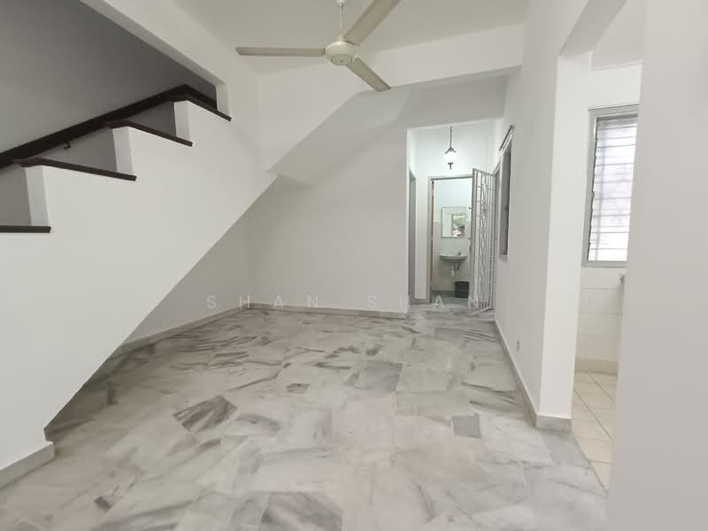 Rumah Teres 2 Tingkat untuk Disewa di Usj 22 (Subang Jaya) - Shan Shan - Interior - PropertyGuru.com.my