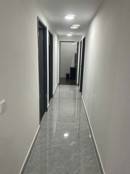 Servis Apartment untuk Disewa di Altris Residences @ The Quartz WM - Lucas Tan - Corridor - PropertyGuru.com.my