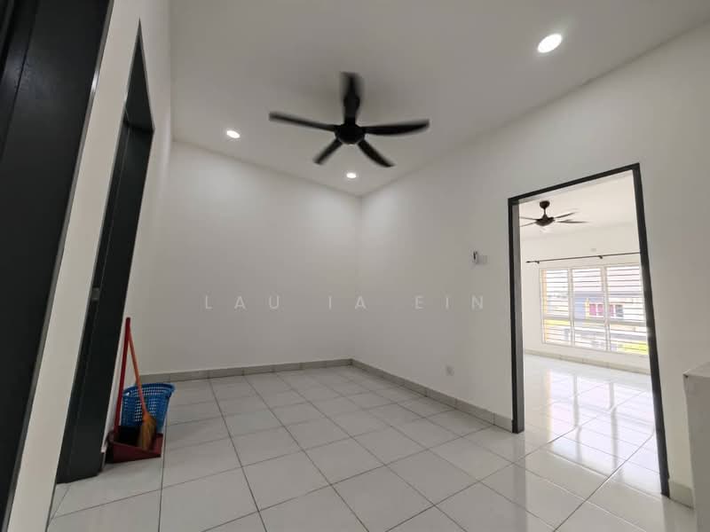 Rumah Teres 2 Tingkat untuk Disewa di Bukit Sentosa (Rawang) - Lau Ia Ein - PropertyGuru.com.my