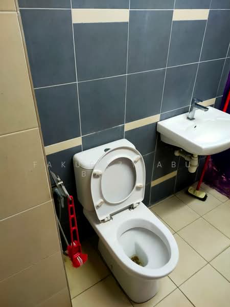 Sovo untuk Disewa di I-City (Shah Alam) - Fakurazy Abu Bakar - Bathroom - PropertyGuru.com.my