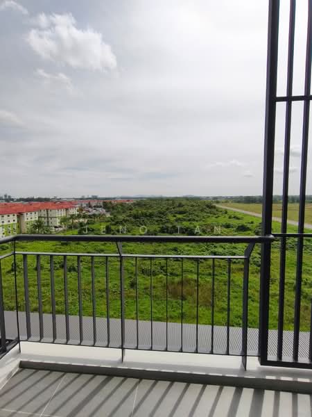 Pangsapuri untuk Disewa di McKenzie Avenue - Jeno Tan - Balcony - PropertyGuru.com.my
