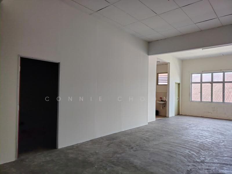 Kedai untuk Dijual di Bandar Putra Kulai (Kulai) - Connie Choong - Interior - PropertyGuru.com.my