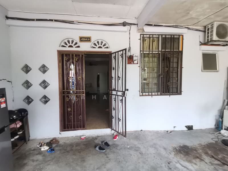 For Sale - Bandar Saujana Putra