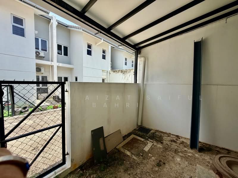 Rumah Teres 2 Tingkat untuk Dijual di Sepang (Selangor) - Mohd Aizat Saiful Bahri - Exterior - PropertyGuru.com.my