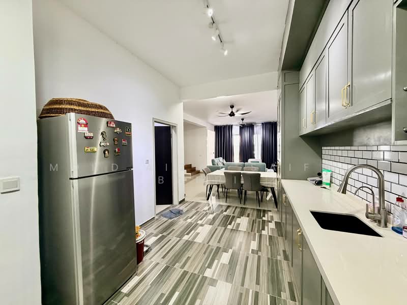 Rumah Teres 2 Tingkat untuk Dijual di Sepang (Selangor) - Mohd Aizat Saiful Bahri - PropertyGuru.com.my