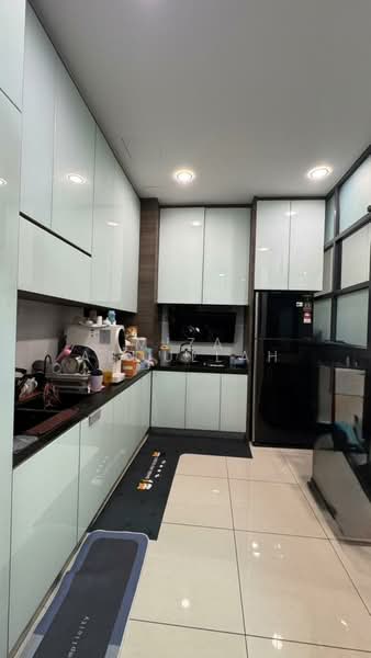 3-storey Terraced House for Sale in Puchong (Selangor) - Miza Abdullah - Kitchen - PropertyGuru.com.my