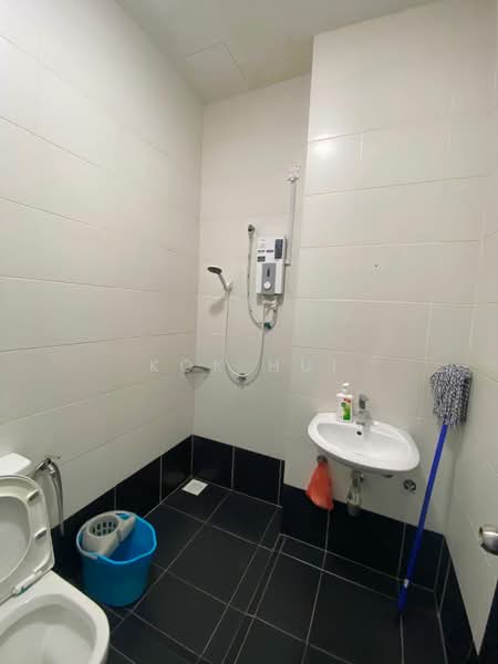 2-storey Terraced House for Sale in Eco Botanic (Iskandar Puteri (Nusajaya)) - Kok Hui - Bathroom - PropertyGuru.com.my