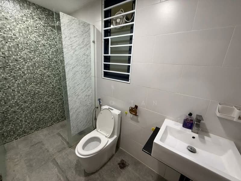 Condominium for Rent at Jazz Suites @ Vivacity - Jeno Tan - Bathroom - PropertyGuru.com.my