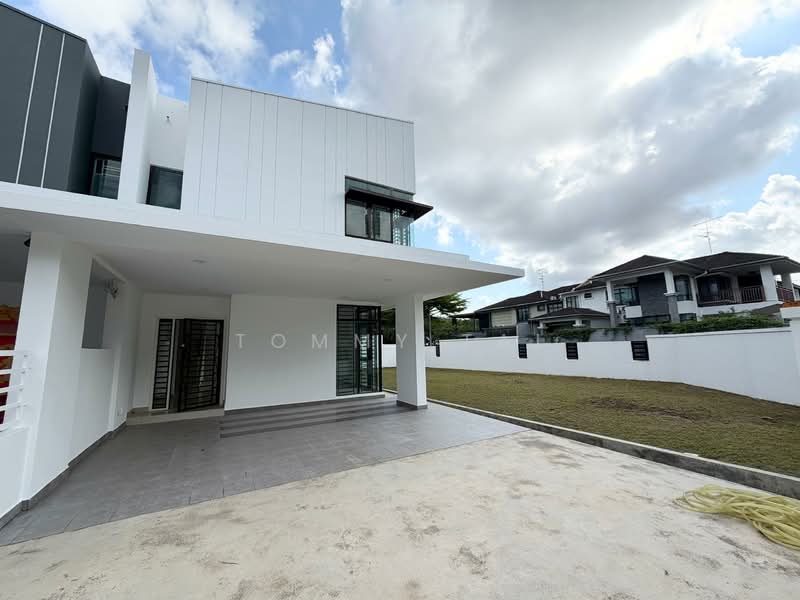 Cluster House for Sale in Taman Adda Heights (Tebrau) - Tommy Tai - Exterior - PropertyGuru.com.my