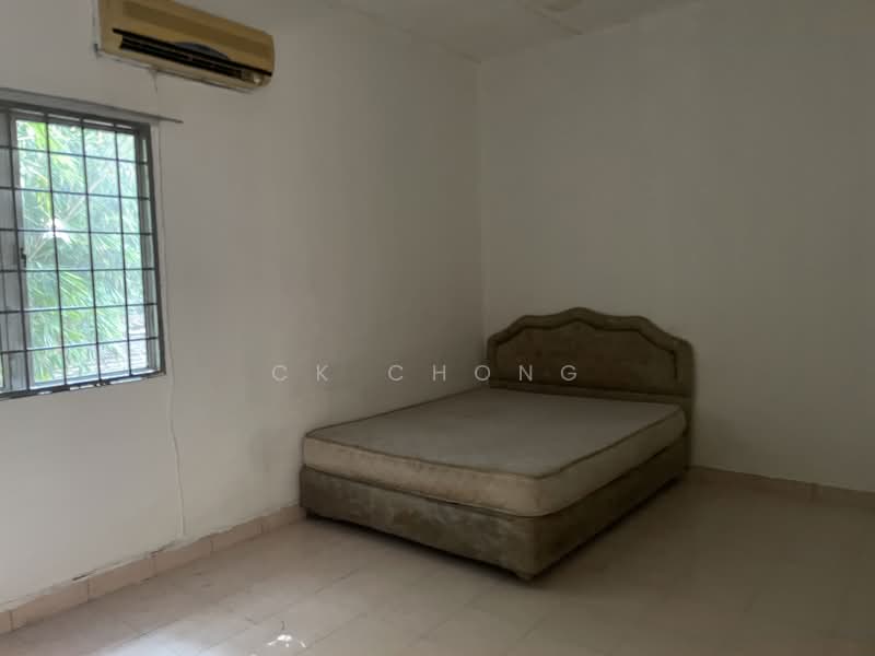 Rumah Berkembar untuk Dijual di Bandar Sungai Long (Selangor) - CK Chong - Bedroom - PropertyGuru.com.my