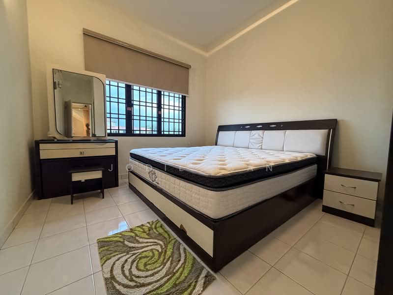 Condominium for Sale at Golf Vista Resort Homes - Jodie Kuan - Master Bedroom - PropertyGuru.com.my