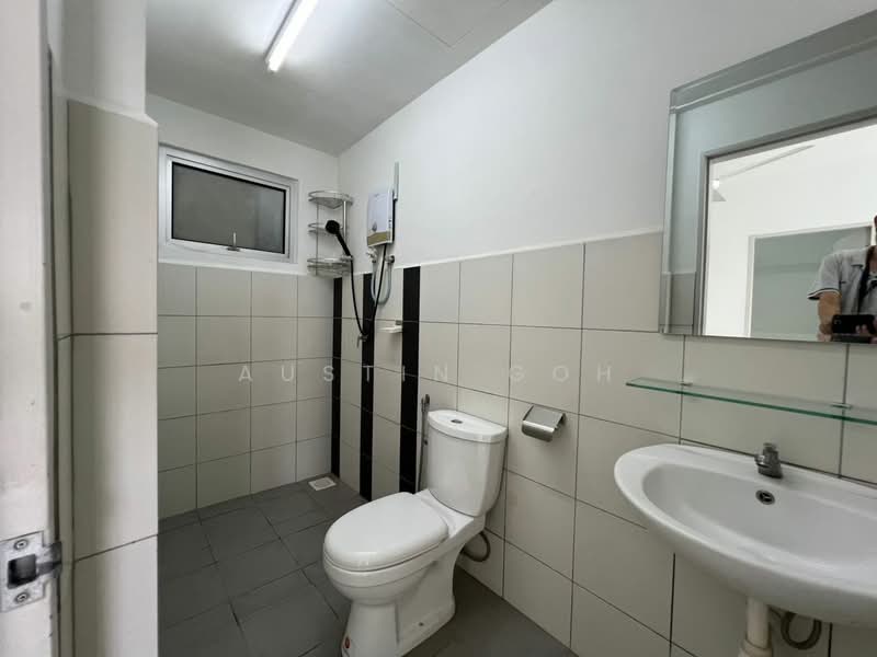 Pangsapuri untuk Disewa di Jalilmas - Austin Goh - Bathroom - PropertyGuru.com.my
