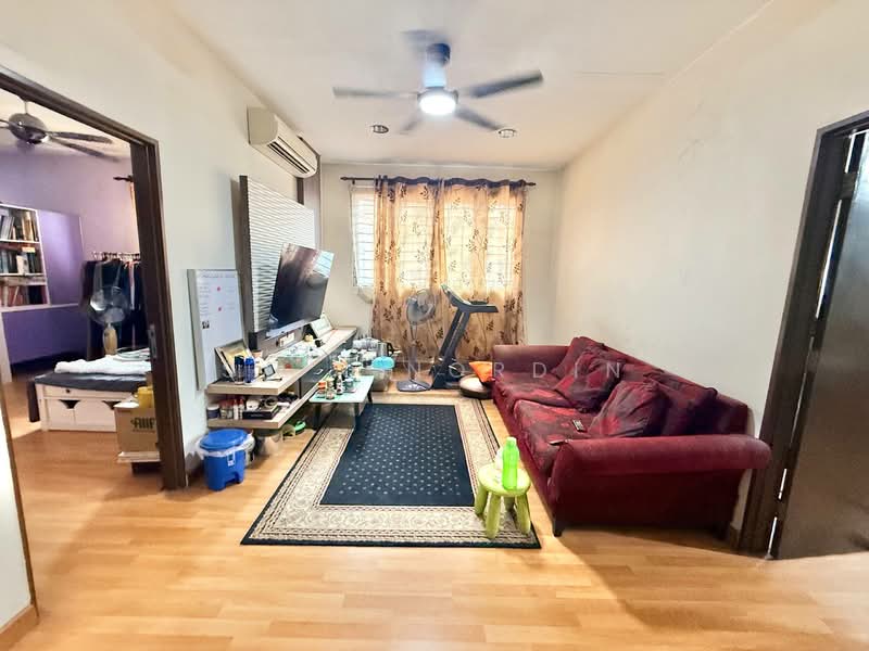 Rumah Banglo untuk Dijual di Aman Perdana (Kapar) - Sa'a Nordin - Living Room - PropertyGuru.com.my
