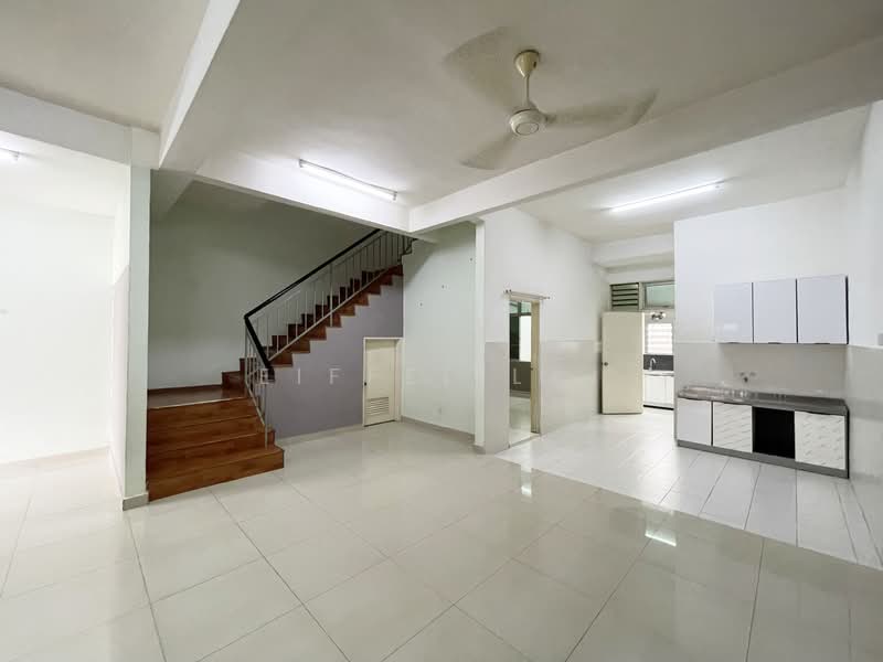 2-storey Terraced House for Rent in Jade Hills (Kajang) - Eiffel Lai - Interior - PropertyGuru.com.my