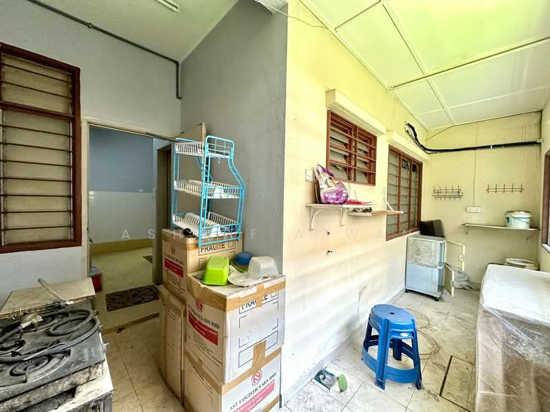 Rumah Teres 2 Tingkat untuk Dijual di Kajang (Selangor) - Ashraf Azwan - Kitchen - PropertyGuru.com.my