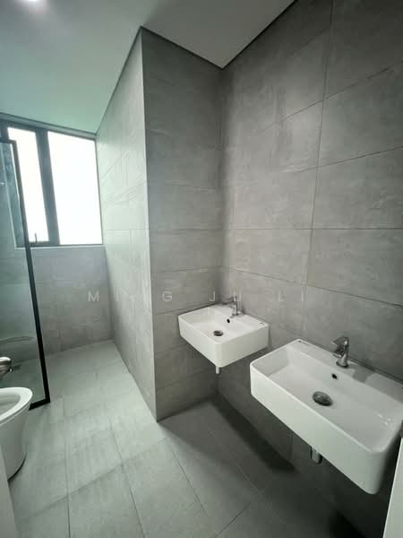 Service Residence for Rent at Cubic Botanical - Ming Ju Li - Bathroom - PropertyGuru.com.my