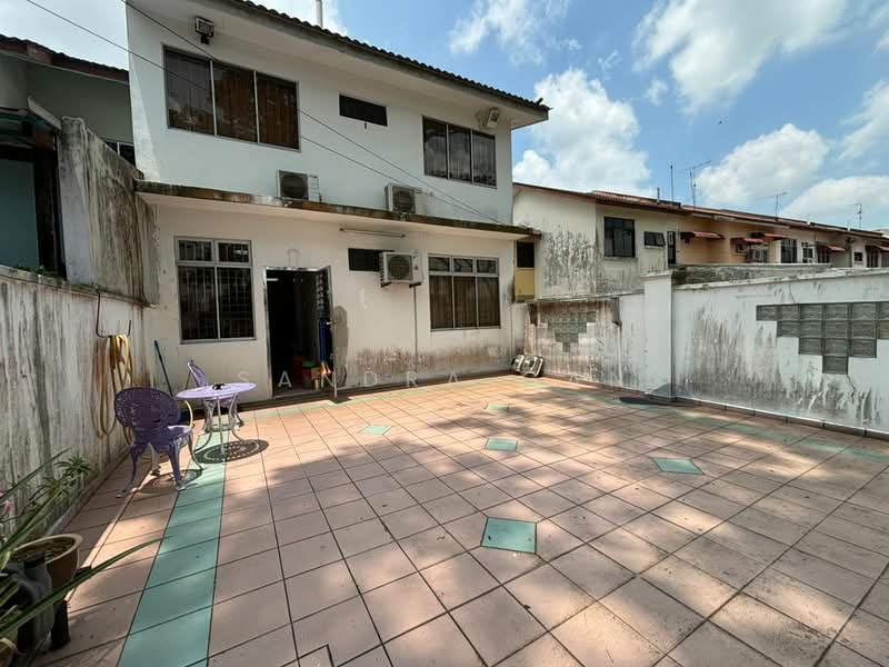 Rumah Teres 2 Tingkat untuk Dijual di Taman Puteri Wangsa (Ulu Tiram) - Sandra Gan - Exterior - PropertyGuru.com.my