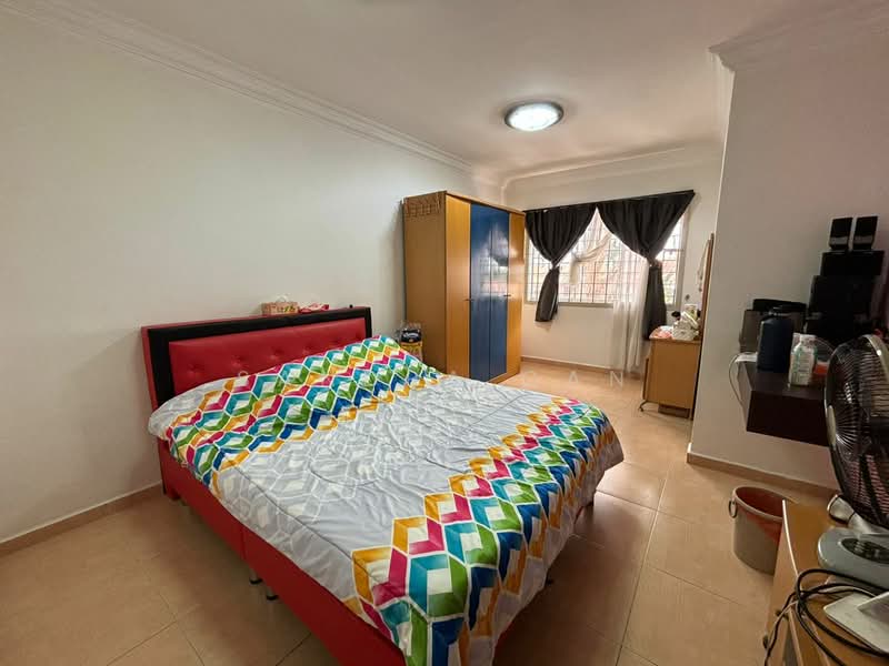 Rumah Teres 2 Tingkat untuk Dijual di Taman Puteri Wangsa (Ulu Tiram) - Sandra Gan - Bedroom - PropertyGuru.com.my