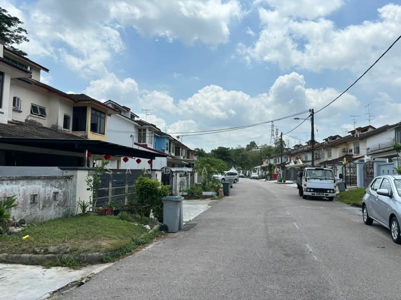 Rumah Teres 2 Tingkat untuk Dijual di Taman Puteri Wangsa (Ulu Tiram) - Sandra Gan - Exterior - PropertyGuru.com.my