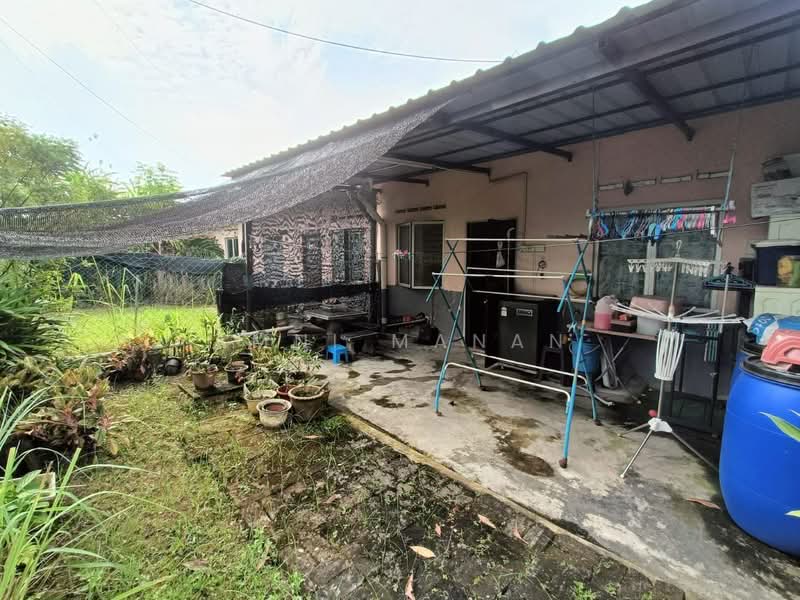 1-storey Terraced House for Sale in Telok Panglima Garang (Selangor) - Amni Manan - PropertyGuru.com.my