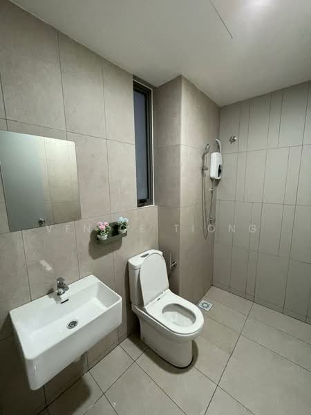 Condominium for Rent at Kenwingston Platz - Venice Tiong - Bathroom - PropertyGuru.com.my