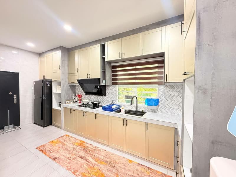 Semi-Detached House for Sale in Taman Seri Dagang 1 (Tanjong Duabelas) - Muhammad Zhariff Nasharudin - PropertyGuru.com.my