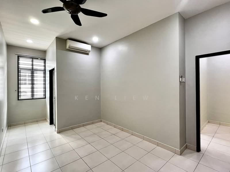 2-storey Terraced House for Sale in Austin (Johor Bahru) - Ken Liew - PropertyGuru.com.my