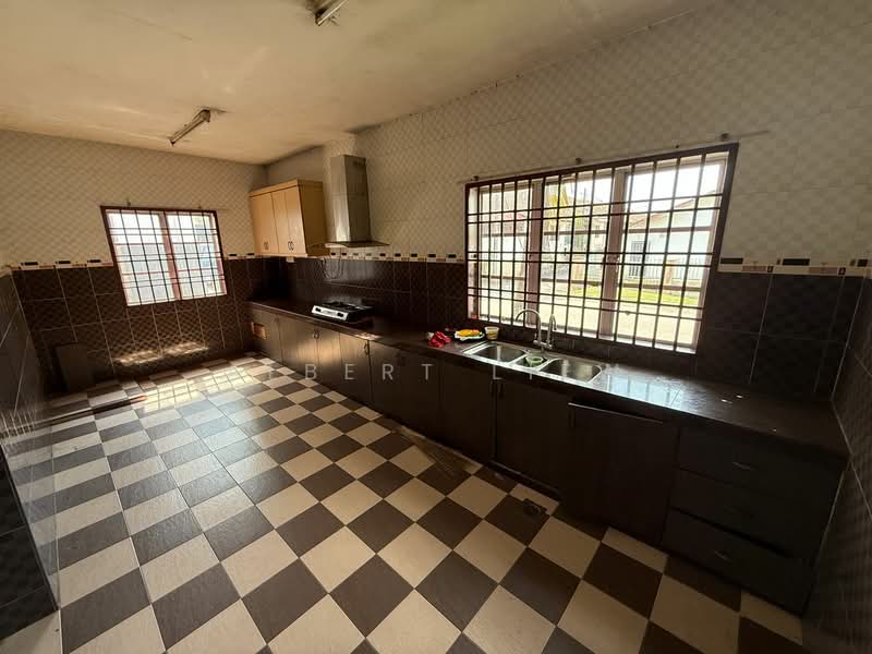 1-storey Terraced House for Sale in Pagoh (Johor) - Albert Liew - Kitchen - PropertyGuru.com.my