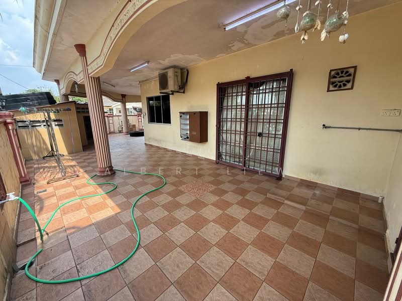 1-storey Terraced House for Sale in Pagoh (Johor) - Albert Liew - Exterior - PropertyGuru.com.my