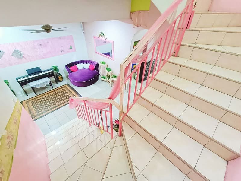 2-storey Terraced House for Sale in Telok Panglima Garang (Selangor) - Amni Manan - Interior - PropertyGuru.com.my