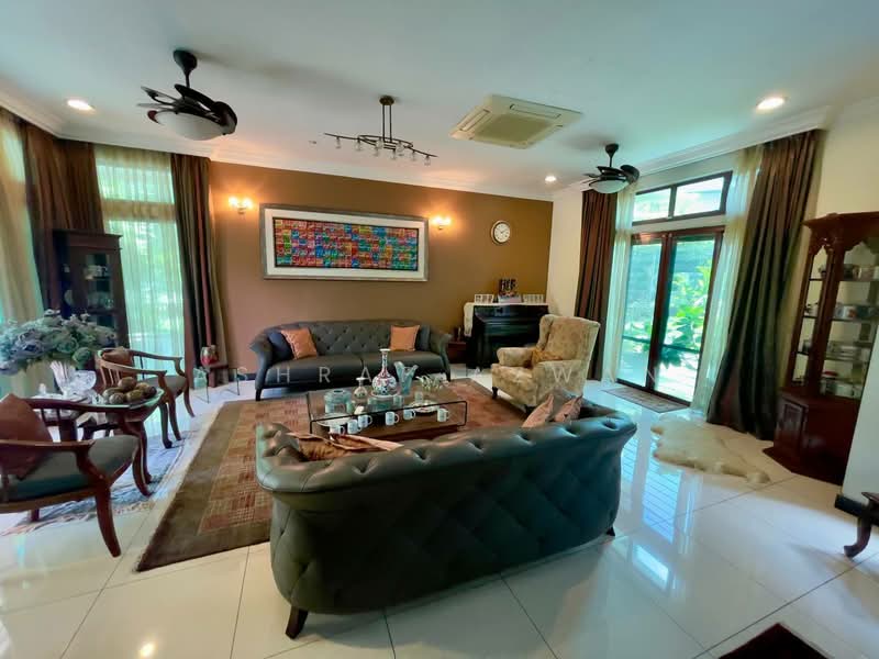 Semi-Detached House for Sale in Shah Alam (Selangor) - Ashraf Azwan - Living Room - PropertyGuru.com.my