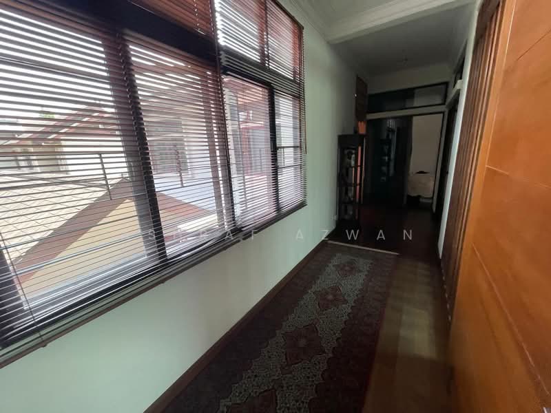 Semi-Detached House for Sale in Shah Alam (Selangor) - Ashraf Azwan - Corridor - PropertyGuru.com.my