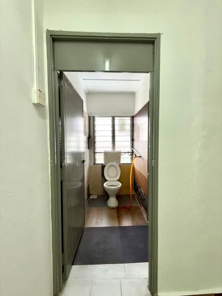Rumah Teres 2 Tingkat untuk Dijual di Taman Nora (Ulu Tiram) - Calvin Lee - PropertyGuru.com.my
