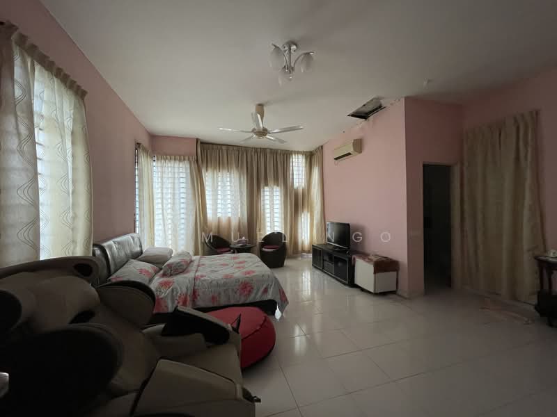 Rumah Teres 2 Tingkat untuk Dijual di Setia Tropika (Johor Bahru) - Samuel Ngo - Bedroom - PropertyGuru.com.my