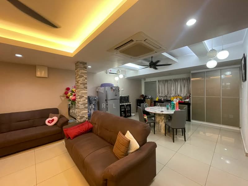 Rumah Teres 2 Tingkat untuk Dijual di SS19 (Subang Jaya) - Pearly Gan - Living Room - PropertyGuru.com.my