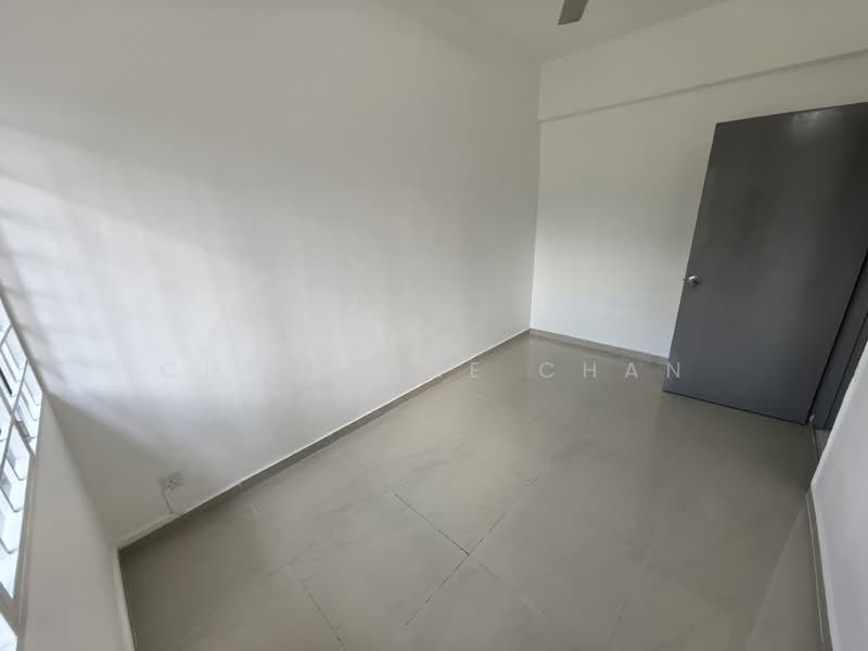 Apartment for Rent at Block 42 Taman Teratai Mewah - Christine Chan - PropertyGuru.com.my