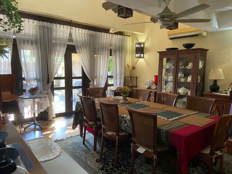 Rumah Banglo untuk Dijual di Kajang (Selangor) - Chin Ke Soh - Dining Room - PropertyGuru.com.my