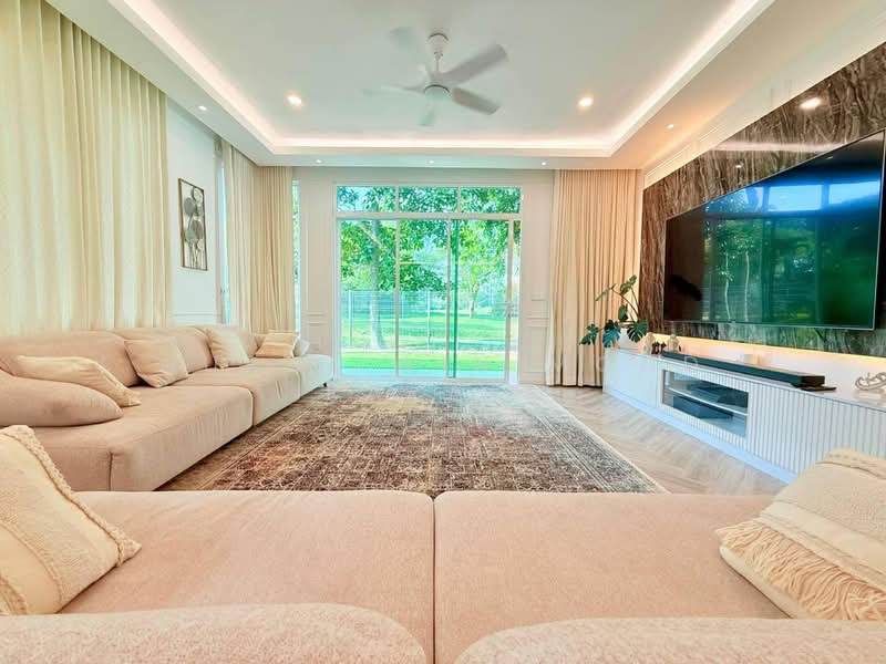 Rumah Teres untuk Dijual di Seremban (Negeri Sembilan) - Nurul Ain Mohd Razali - Living Room - PropertyGuru.com.my