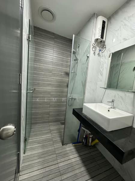 Service Residence for Rent at Emporis - Kemp Lee - Bathroom - PropertyGuru.com.my